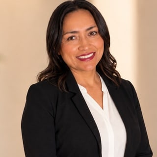 Julie Braunsroth, agente de seguros